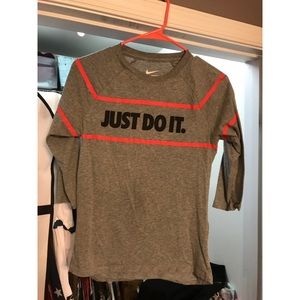 Nike 3/4 sleeve